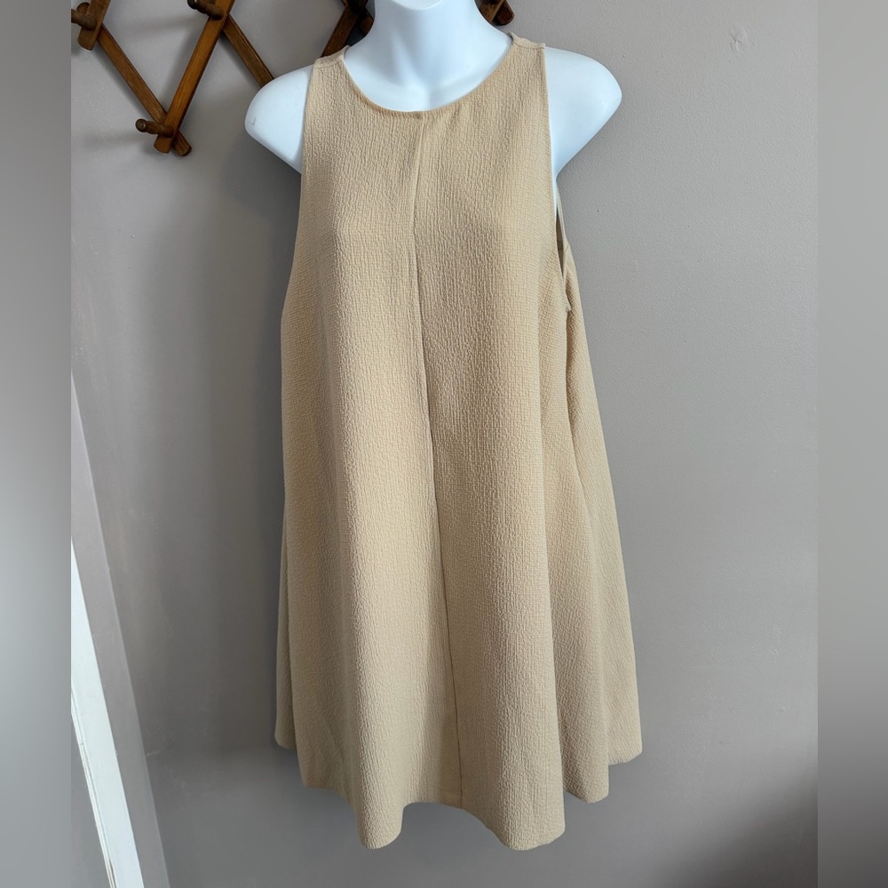 NWT Wilfred Le Fou Oatmeal Trompette Mini Dress M 
Minimalist wardrobe staple